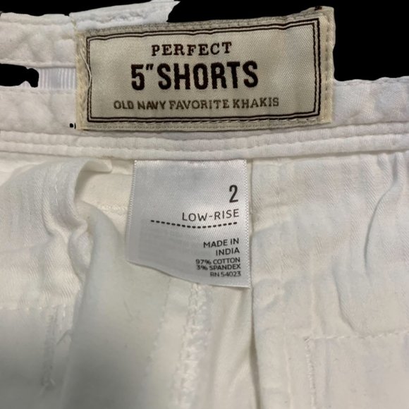 Old Navy Perfect Short Low Rise White Size 2 - Picture 8 of 8